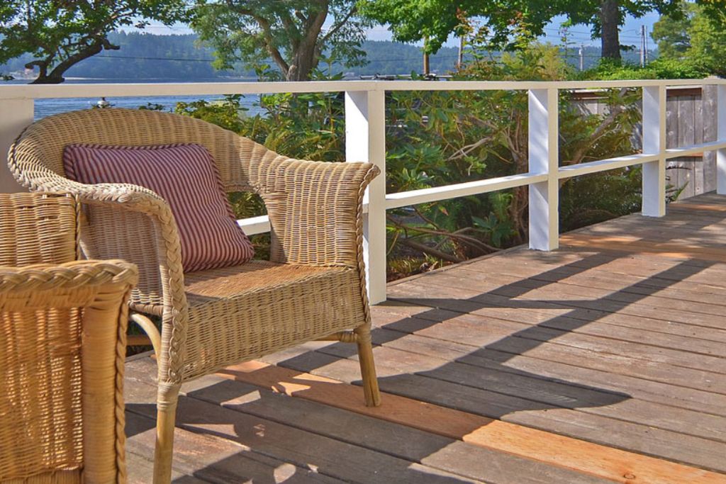 deck and railing egg harbor township